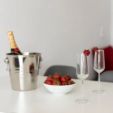 Galeon Apartment *