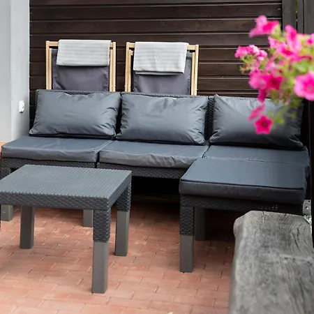 Galeon Apartment