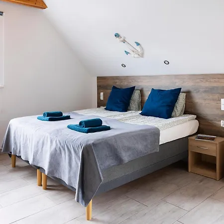 Apartament Galeon *